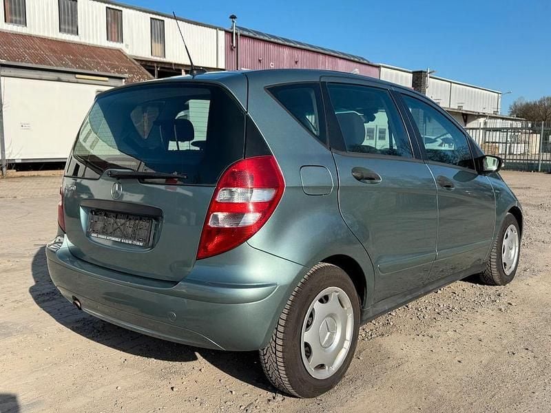 Gebraucht Mercedes A150 Classic 95 PS (69 kW) 2005 Blau Van / Kleinbus