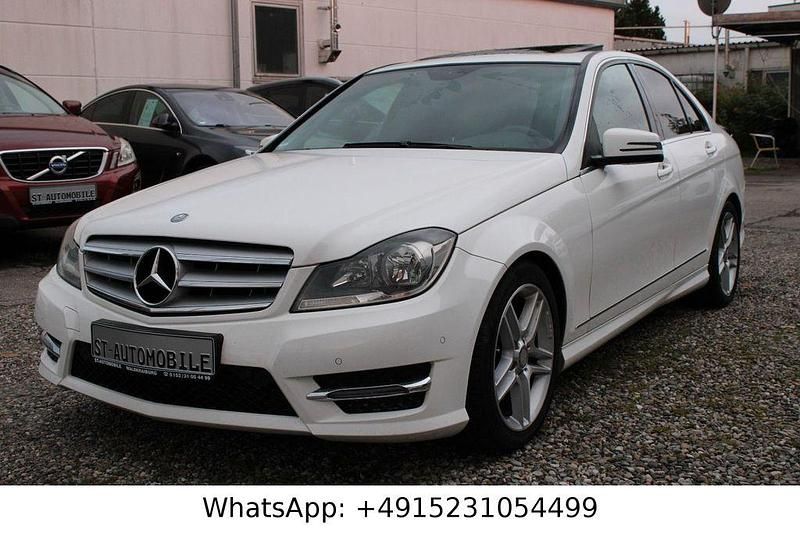 Polarweiss Gebraucht 2012 Mercedes C250 AMG Limousine | 7.850 € (Superpreis) - Bild 1/4