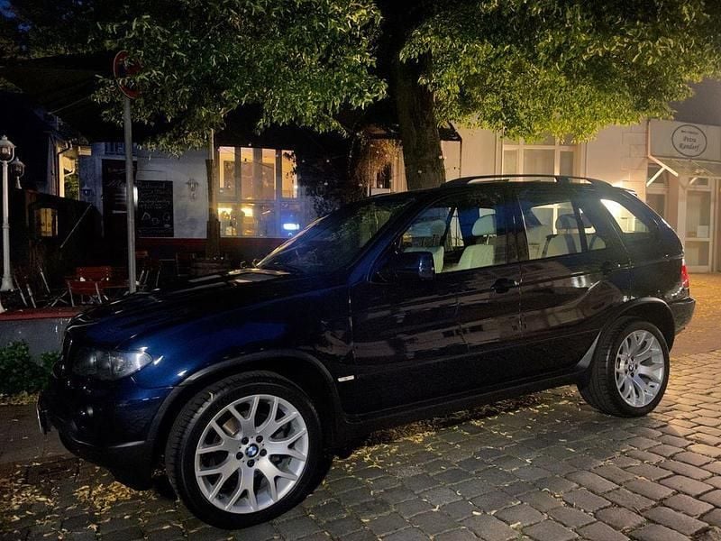 Blau Gebraucht 2006 BMW X5 Sport Line SUV | 15.999 € - Bild 1/4
