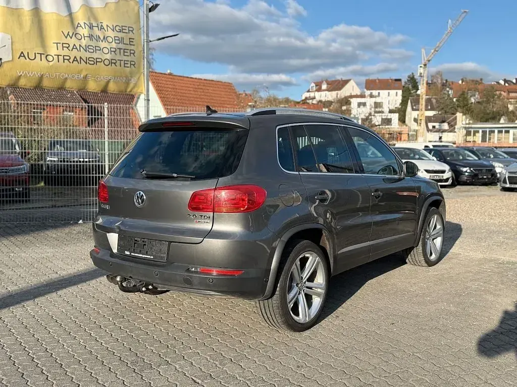 Używany VW Tiguan LOUNGE 150 KM (110 kW) 2016 Szary SUV
