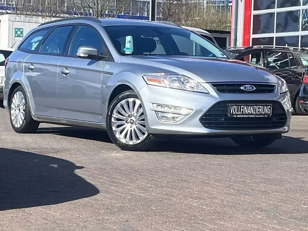 Gebraucht Ford Mondeo Titanium 163 PS (119 kW) 2015 Grau Limousine