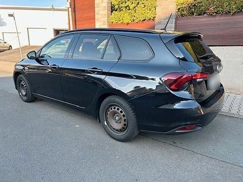 Gebraucht Fiat Tipo S 120 PS (88 kW) 2020 Schwarz Kombi