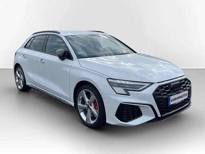 Gebraucht Audi S3 Design 310 PS (228 kW) 2023 Weiß Limousine