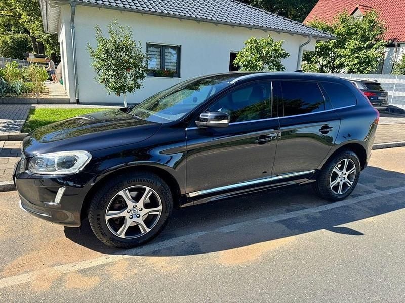 Gebraucht Volvo XC60 Summum 215 PS (158 kW) 2014 Schwarz SUV