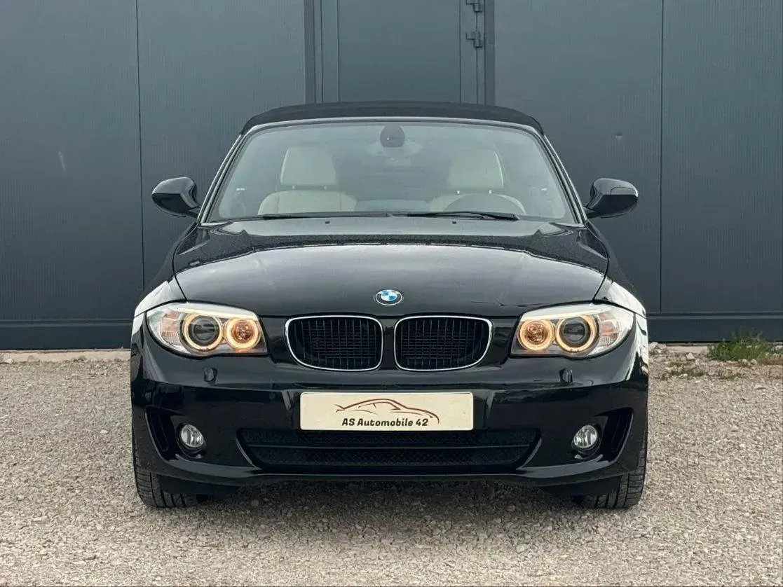 Gebraucht BMW 118 Cabriolet Advantage 143 PS (105 kW) 2011 Schwarz Cabrio