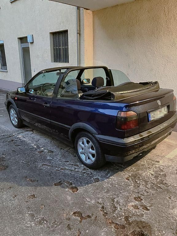 Second-hand VW Golf 90 CP (66 kW) 1994 Albastru Cabrio