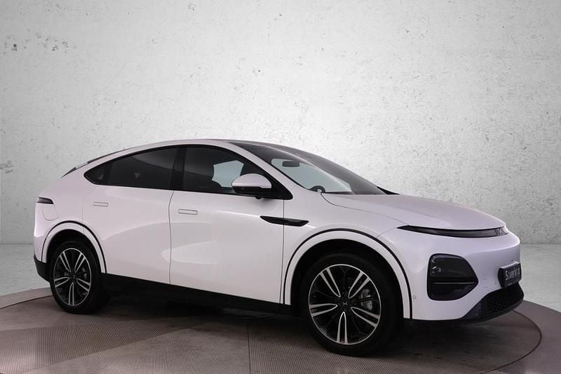 Gebraucht XPENG G6 RWD Long Range 217 kW (296 PS) 2024 Weiß SUV