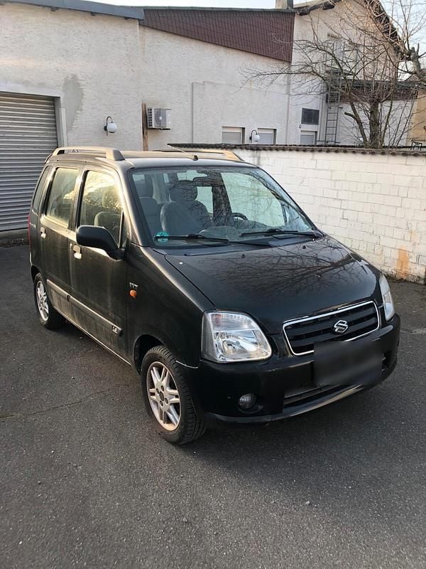 Gebraucht Suzuki Wagon R+ 94 PS (69 kW) 2004 Schwarz Van / Kleinbus