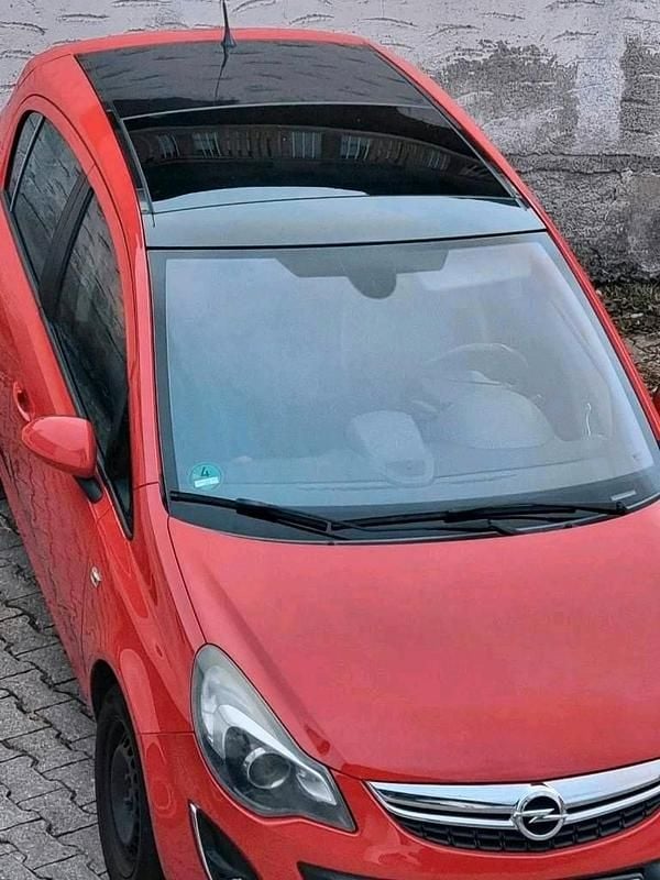 Gebraucht Opel Corsa 87 PS (63 kW) 2013 Rot Kleinwagen