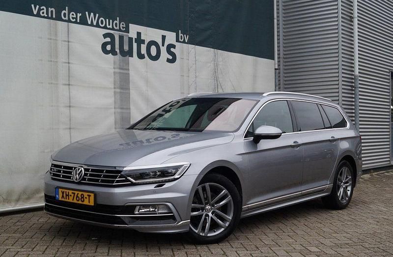 Gebraucht VW Passat Highline 125 PS (91 kW) 2019 Grau Kombi