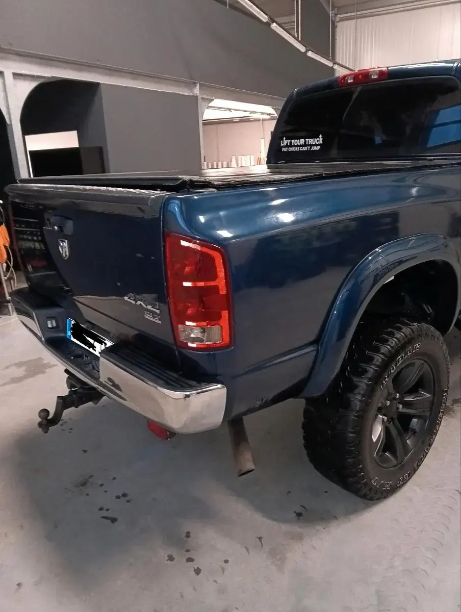 Usata Dodge Ram 350 CV (257 kW) 2006 Blu Pick-up