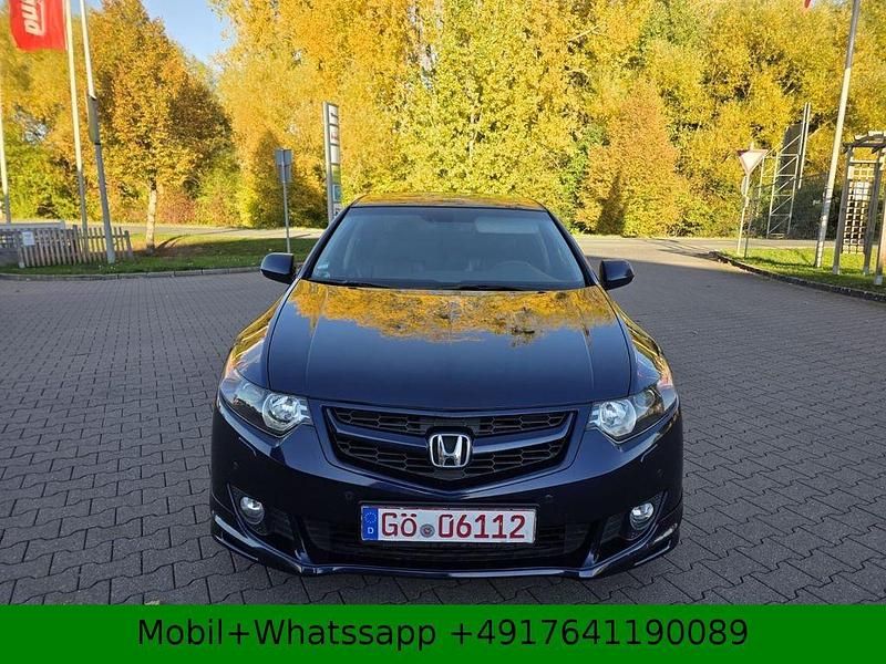 Blau Gebraucht 2010 Honda Accord Executive Limousine | 9.900 € (Fairer Preis) - Bild 1/4