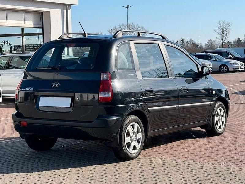 Gebraucht Hyundai Matrix GLS 103 PS (75 kW) 2008 Schwarz Van / Kleinbus