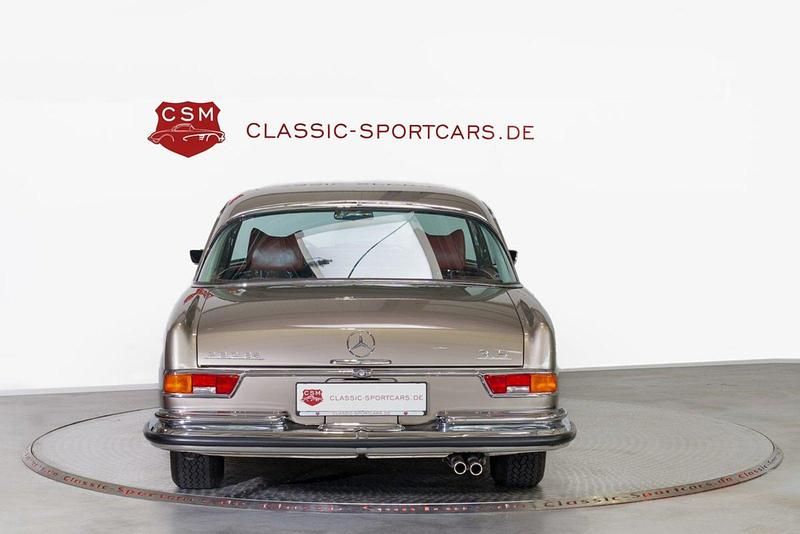 Gebraucht Mercedes W111 SE 200 PS (147 kW) 1970 Beige Limousine