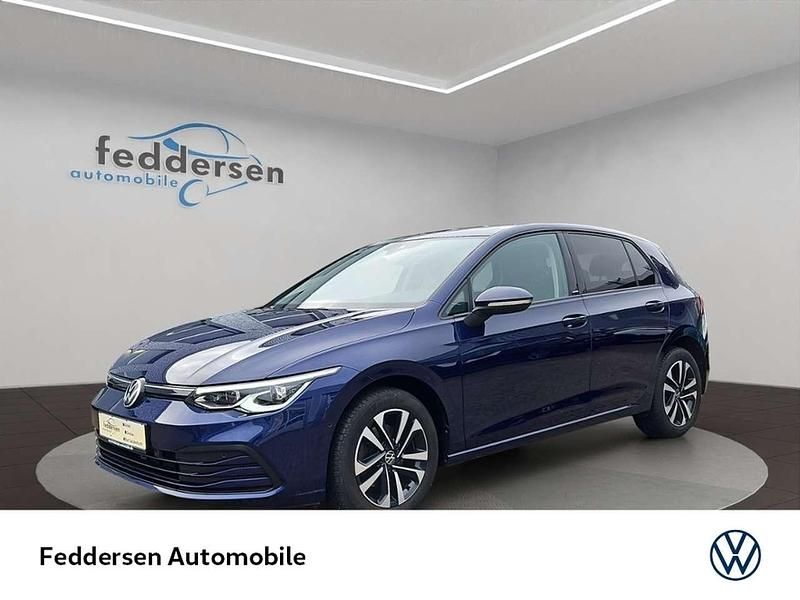 Atlantic blue metallic (metallic) Gebraucht 2020 VW Golf VIII United Limousine | 24.979 € (Fairer Preis) - Bild 1/4