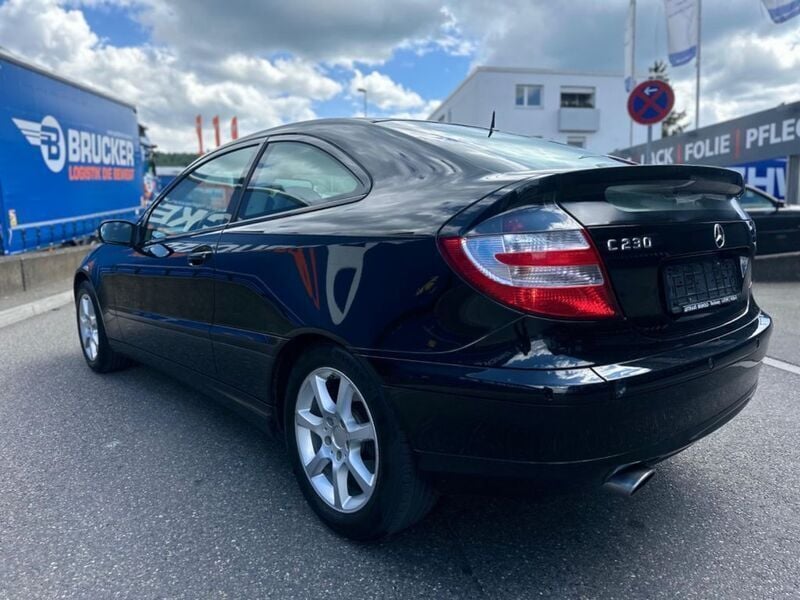 Schwarz Gebraucht 2007 Mercedes C230 | 1.990 € (Guter Preis) - Bild 1/4