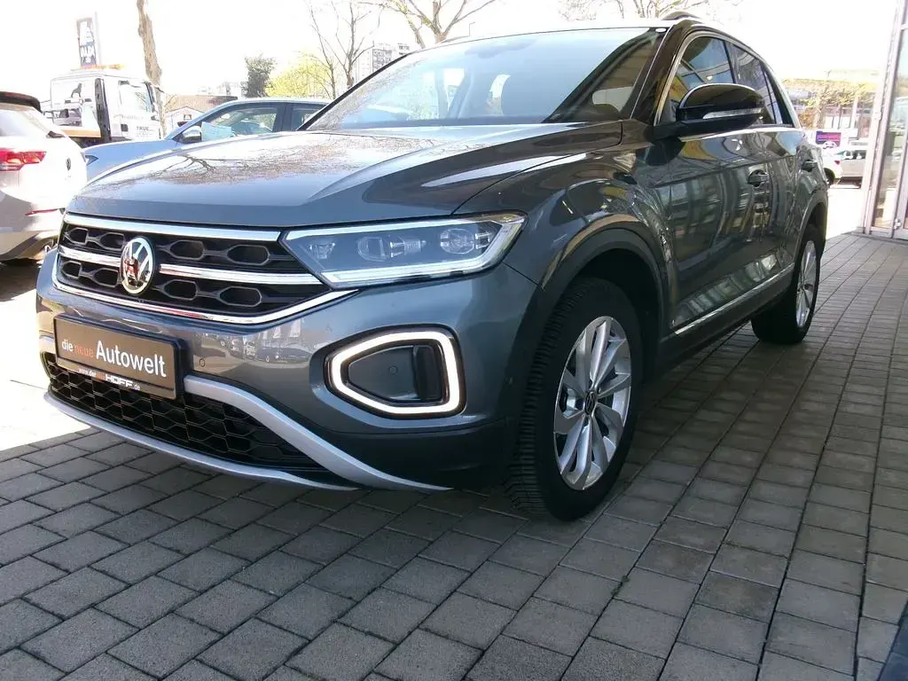 Gebraucht VW T-Roc Style 110 PS (80 kW) 2023 Iridiumgrau SUV