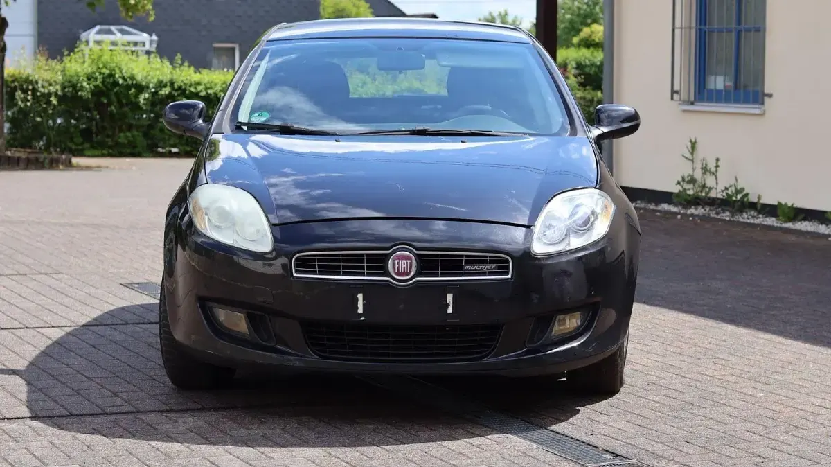 Gebraucht Fiat Bravo Active 90 PS (66 kW) 2008 Schwarz Kleinwagen