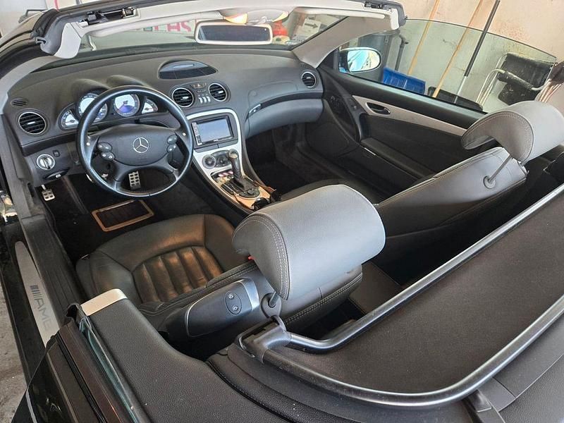 Schwarz Gebraucht 2004 Mercedes SL55 AMG AMG Cabrio | 42.000 € (Fairer Preis) - Bild 1/4