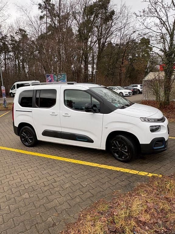 Gebraucht Citroën e-Berlingo Shine 100 kW (136 PS) 2023 Weiß Van / Kleinbus