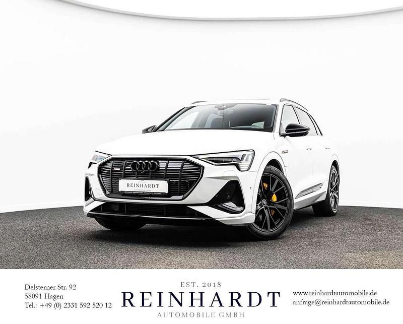 Gletscherweiß metallic Gebraucht 2022 Audi e-tron Black Edition SUV | 38.628 € (Fairer Preis) - Bild 1/1