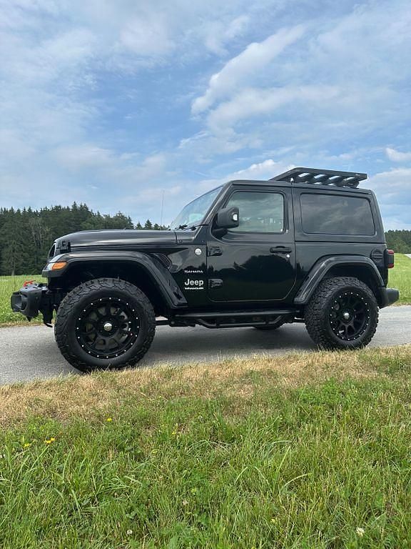 Gebraucht Jeep Wrangler 200 PS (147 kW) 2019 Schwarz SUV