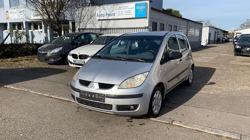 Silber Gebraucht 2006 Mitsubishi Colt Inform Limousine | 1.800 € (Fairer Preis) - Bild 1/4