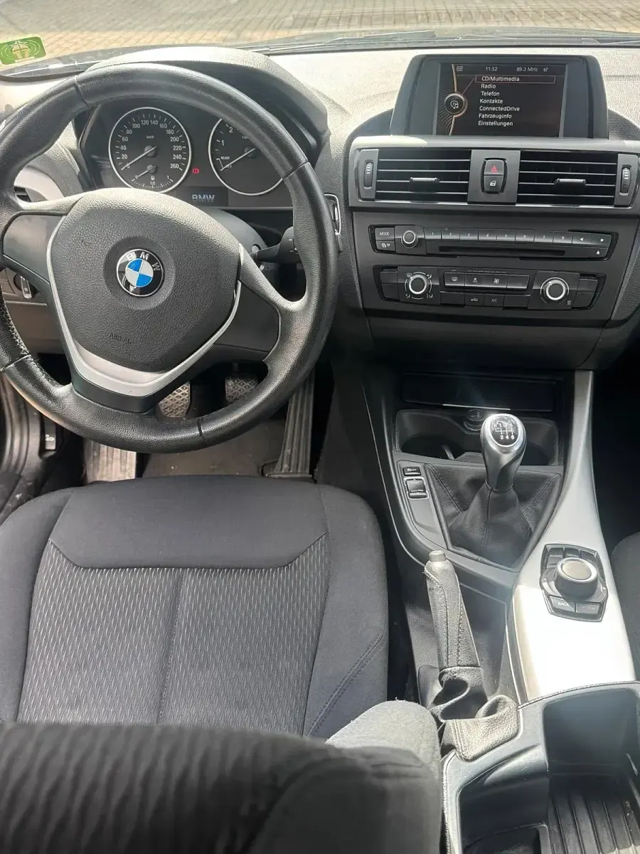 Gebraucht BMW 116 136 PS (100 kW) 2013 Schwarz Kleinwagen