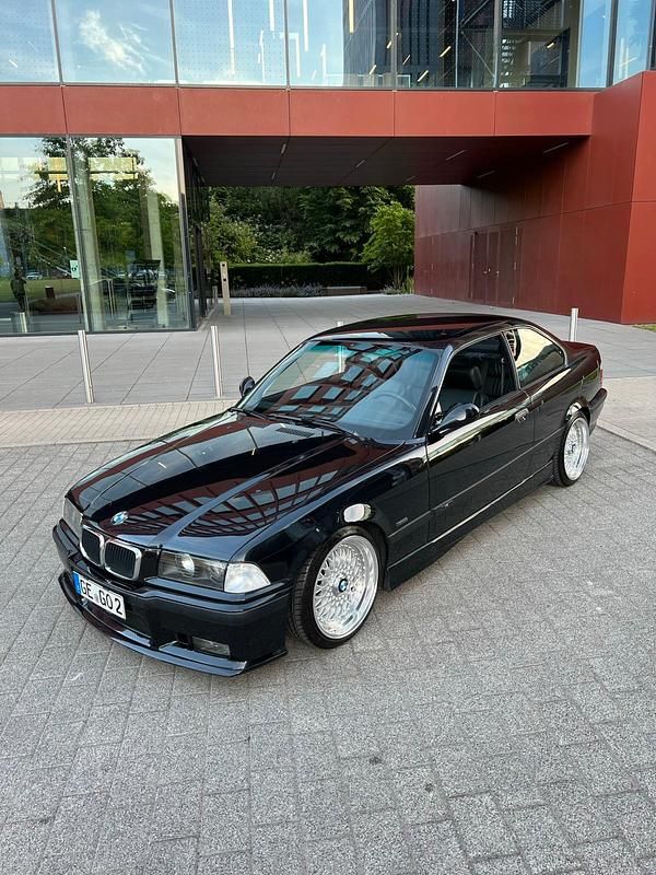 Schwarz Gebraucht 1999 BMW 323 M Sport Coupé | 18.000 € - Bild 1/4