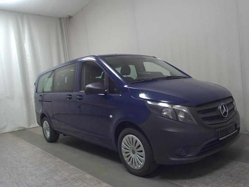 Gebraucht Mercedes Vito 136 PS (100 kW) 2023 Blau Van