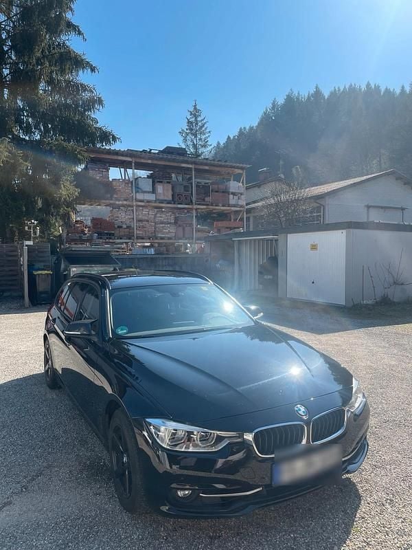 Usata BMW 320 184 CV (135 kW) 2019 Nero Station wagon