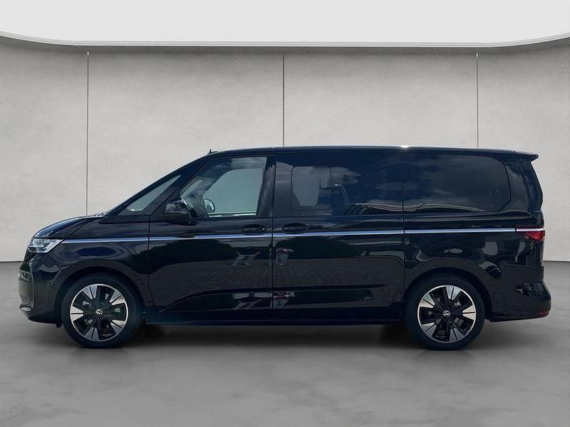 Gebraucht VW Multivan Style 150 PS (110 kW) 2025 Schwarz Van