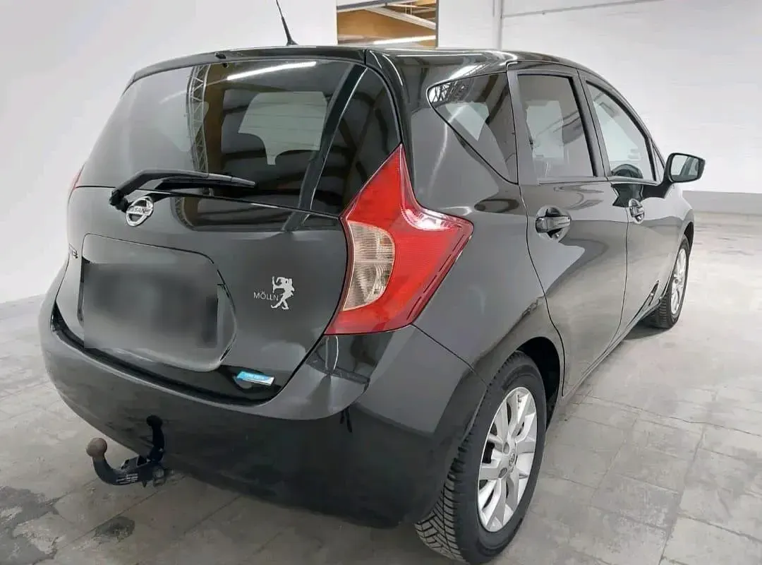 Second-hand Nissan Note 95 CP (69 kW) 2014 Negru Hatchback