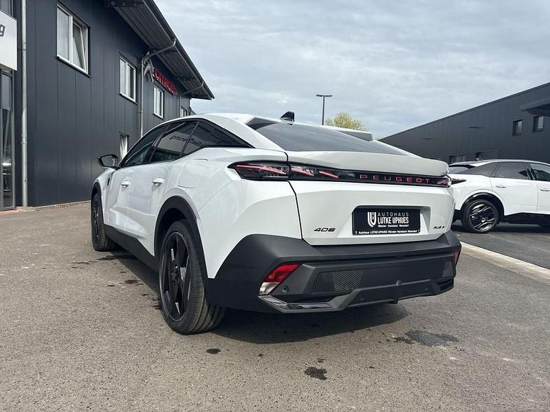 Neu Peugeot 408 GT 224 PS (164 kW) 2026 Weiß SUV
