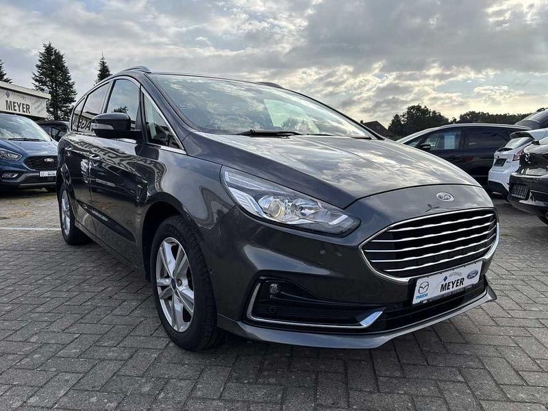 Magneticgrau metallic Gebraucht 2021 Ford S-MAX Titanium Van / Kleinbus | 21.900 € (Fairer Preis) - Bild 1/4