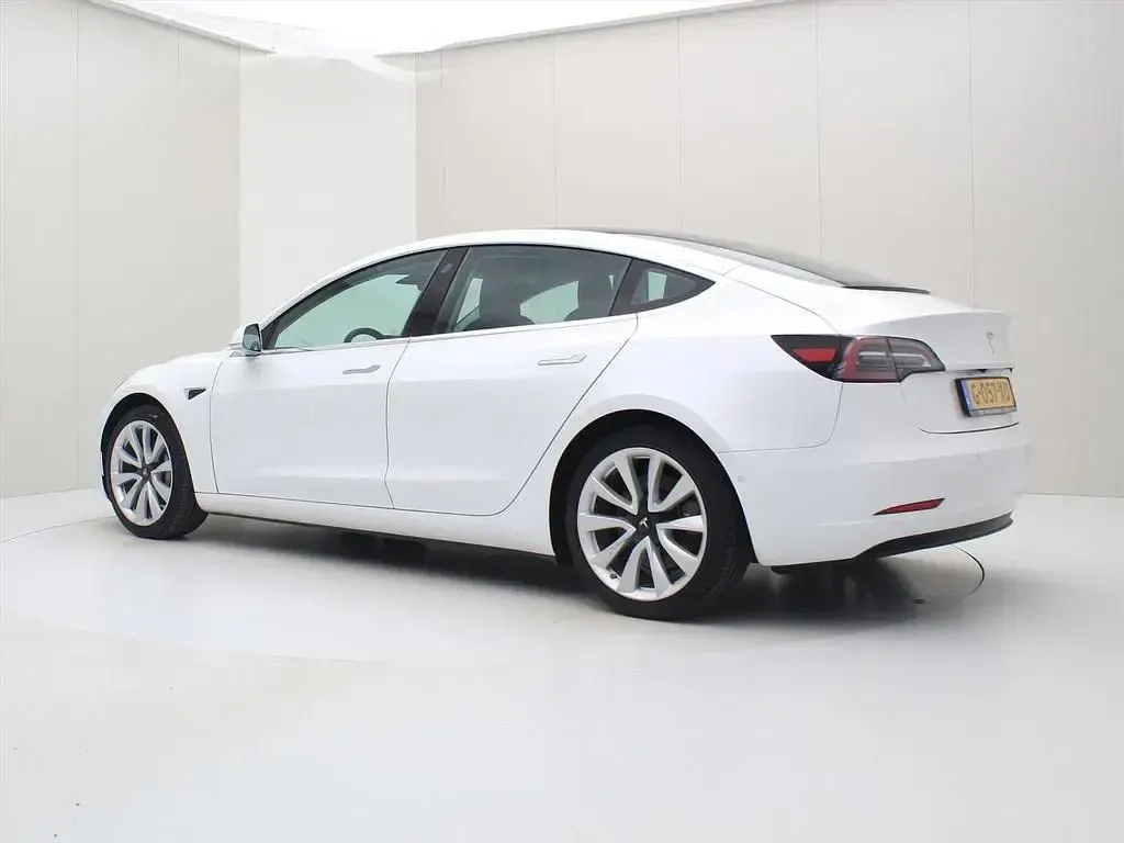 Gebraucht Tesla Model 3 Long Range AWD 258 kW (351 PS) 2019 Weiß Limousine