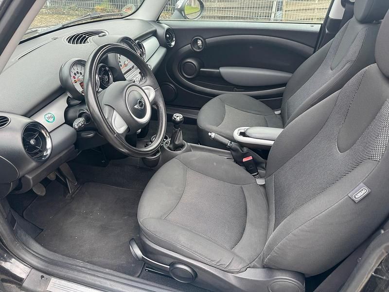 Gebraucht Mini Cooper 120 PS (88 kW) 2009 Schwarz Kleinwagen