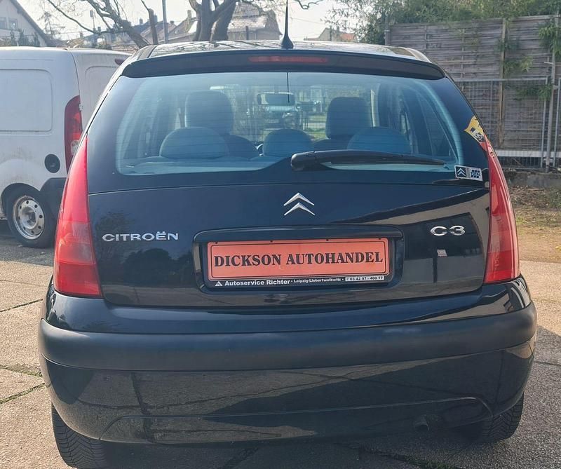 Gebraucht Citroën C3 60 PS (44 kW) 2003 Schwarz Kleinwagen