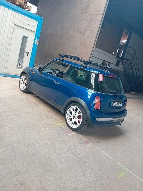 Blau Gebraucht 2003 Mini ONE Kleinwagen | 1.200 € (Superpreis) - Bild 1/3