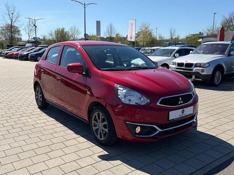 Second-hand Mitsubishi Space Star Edition 71 CP (52 kW) 2018 Roșu Hatchback