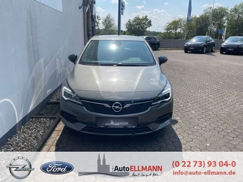 Quarz grau Gebraucht 2021 Opel Astra Edition Limousine | 18.850 € (Etwas zu teuer) - Bild 1/4