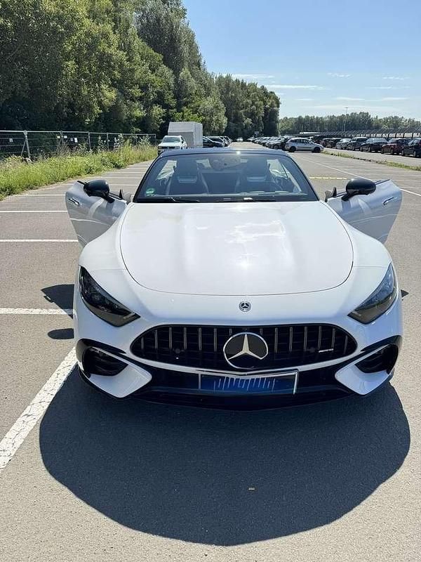 Weiß Gebraucht 2022 Mercedes SL43 AMG AMG Cabrio | 80.000 € - Bild 1/4