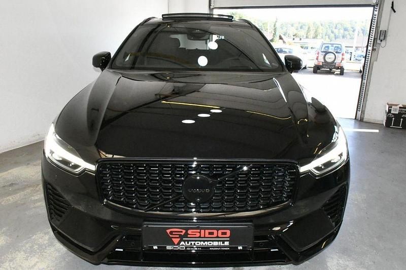 Gebraucht Volvo XC60 Ultra 250 PS (183 kW) 2024 Onyx black metallic (schwarz) SUV