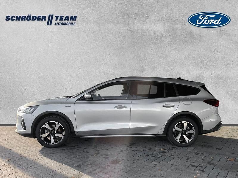 Gebraucht Ford Focus Active X 155 PS (114 kW) 2024 Polarsilber metallic Kombi