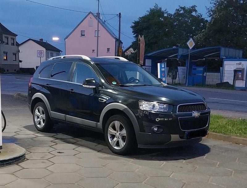Schwarz Gebraucht 2013 Chevrolet Captiva SUV | 8.000 € (Fairer Preis) - Bild 1/4