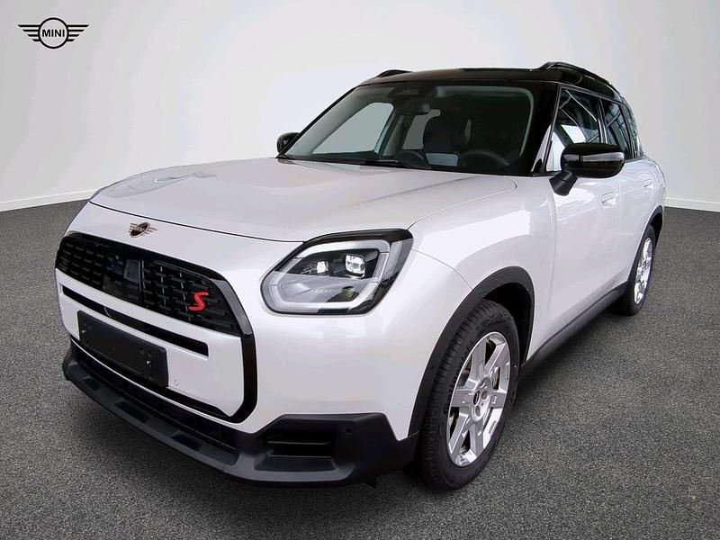 Weiß Gebraucht 2024 Mini Countryman Classic SUV | 37.967 € - Bild 1/4