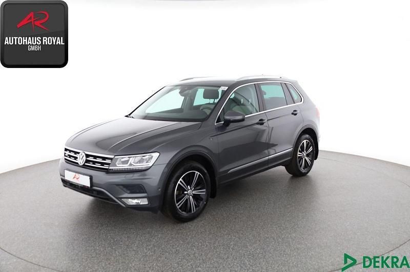 Grau (metallic) Gebraucht 2017 VW Tiguan Highline SUV | 26.480 € (Fairer Preis) - Bild 1/4