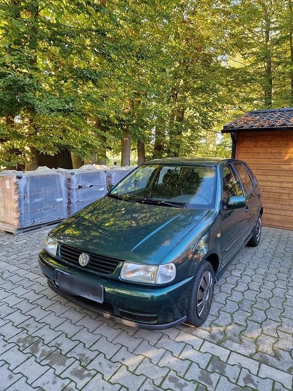 Grün Gebraucht 1999 VW Polo Kleinwagen | 600 € (Guter Preis) - Bild 1/4