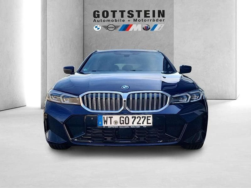 Gebraucht BMW 330e Performance 292 PS (214 kW) 2025 Bmw individual tansanitblau me Kombi