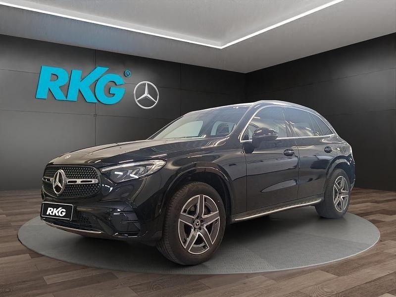Schwarz Gebraucht 2024 Mercedes GLC300e AMG SUV | 56.390 € (Guter Preis) - Bild 1/4